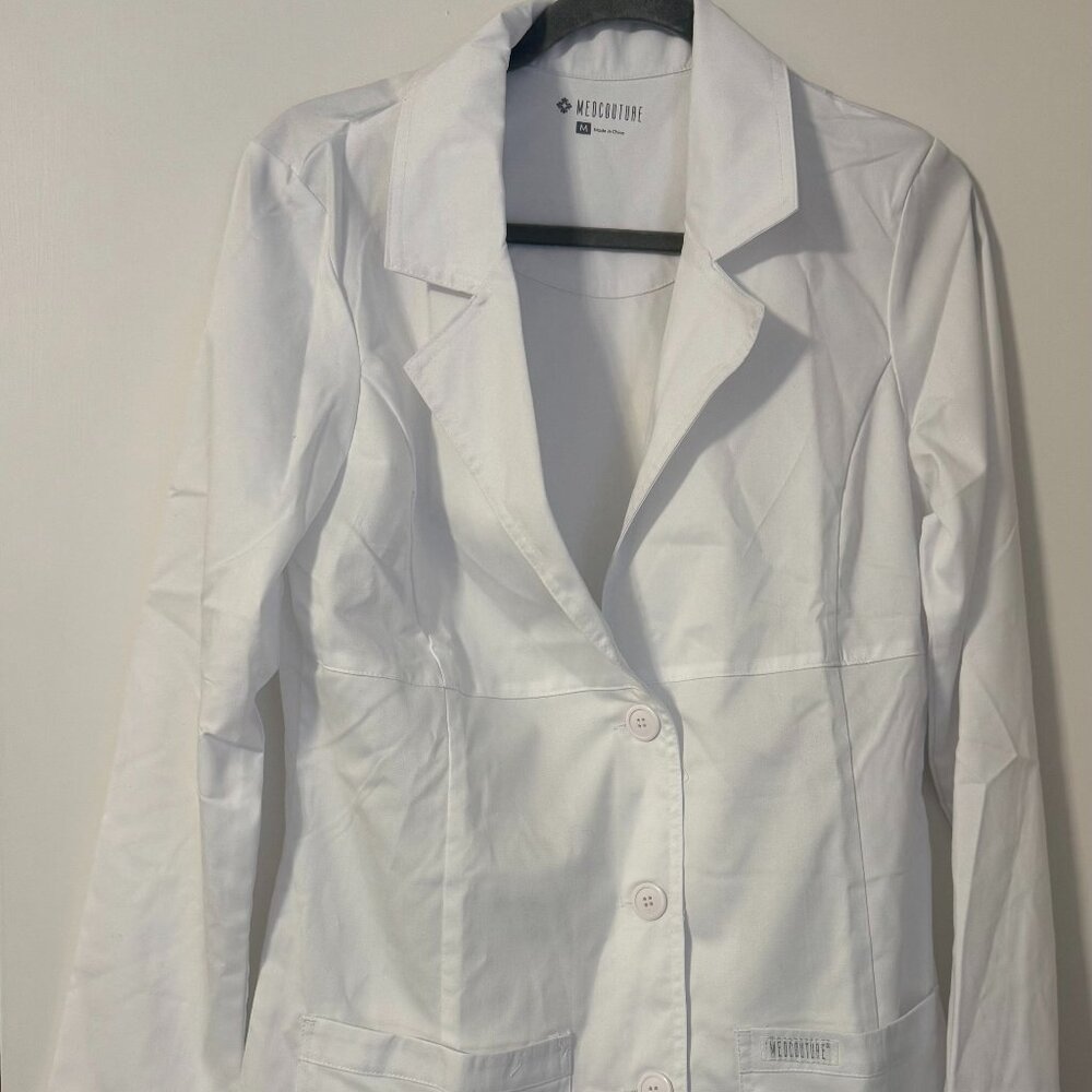 NWT Med Couture 3/4 length lab coat White
